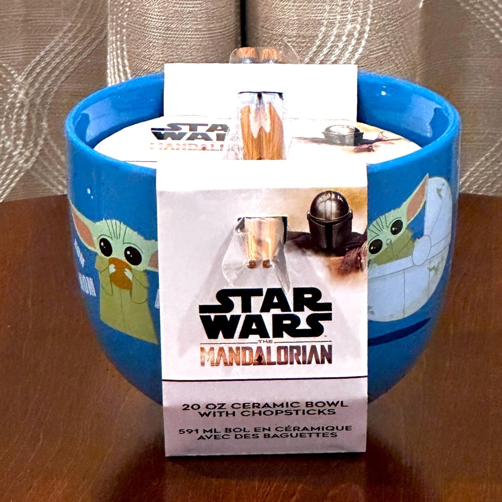 New Star Wars Mandalorian Ceramic Bowl with Chop Sticks - 20oz